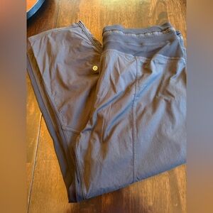 lululemon athletica Womens black capri